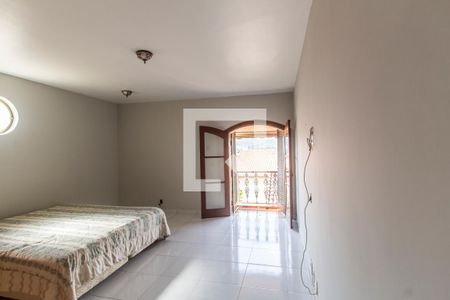 Casa para alugar com 350m², 5 quartos e 2 vagas Casa para alugar com 350m², 5 quartos e 2 vagasSuíte master 2