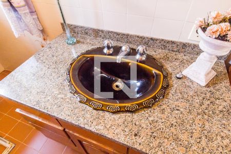 Casa para alugar com 350m², 5 quartos e 2 vagas Casa para alugar com 350m², 5 quartos e 2 vagasDetalhe do banheiro