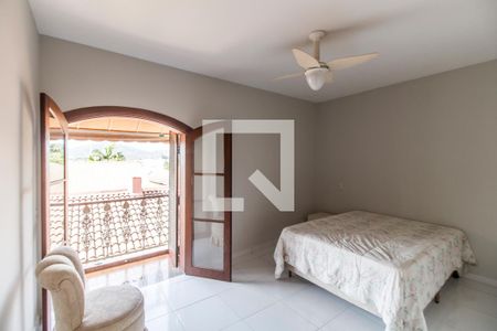 Casa para alugar com 350m², 5 quartos e 2 vagas Casa para alugar com 350m², 5 quartos e 2 vagasSuíte master 1