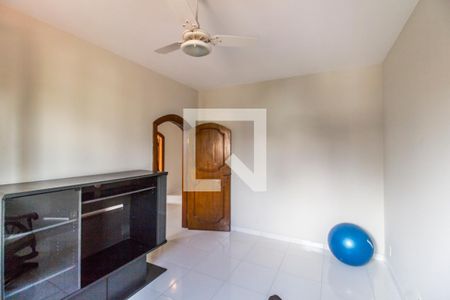 Casa para alugar com 350m², 5 quartos e 2 vagas Casa para alugar com 350m², 5 quartos e 2 vagasQuarto 4