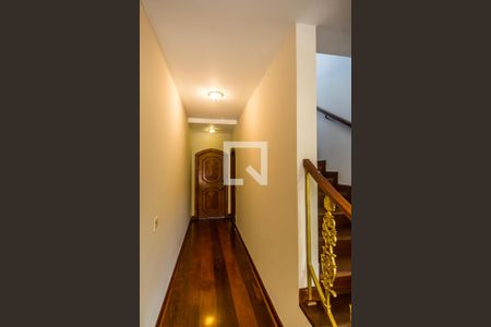 Entrada de casa para alugar com 5 quartos, 350m² em Alphaville, Santana de Parnaíba