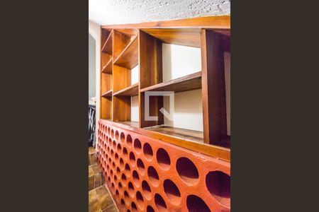 Casa para alugar com 350m², 5 quartos e 2 vagas Casa para alugar com 350m², 5 quartos e 2 vagasAdega