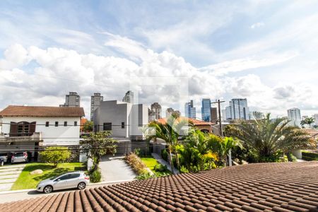 Casa para alugar com 350m², 5 quartos e 2 vagas Casa para alugar com 350m², 5 quartos e 2 vagasVista do Quarto