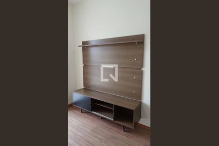 Sala de apartamento para alugar com 2 quartos, 57m² em Umuarama, Osasco