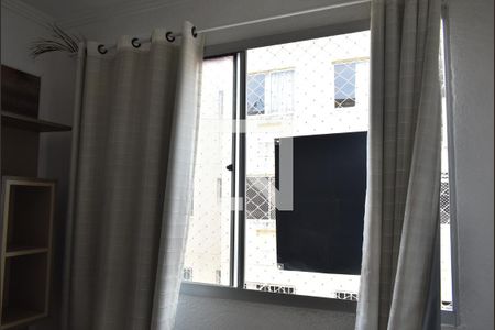 Janela da Sala de apartamento para alugar com 2 quartos, 43m² em Campo Grande, Rio de Janeiro