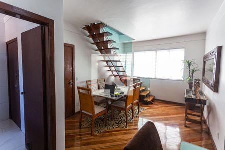 Sala 1 de apartamento para alugar com 3 quartos, 270m² em Maria Virgínia, Belo Horizonte