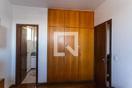Armário da Suíte de apartamento para alugar com 3 quartos, 270m² em Maria Virgínia, Belo Horizonte