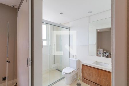 Apartamento à venda com 299m², 4 quartos e 5 vagasBanheiro da Suíte 3