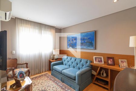 Apartamento à venda com 299m², 4 quartos e 5 vagasQuarto 4 - Suíte