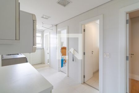 Apartamento à venda com 299m², 4 quartos e 5 vagasLavanderia