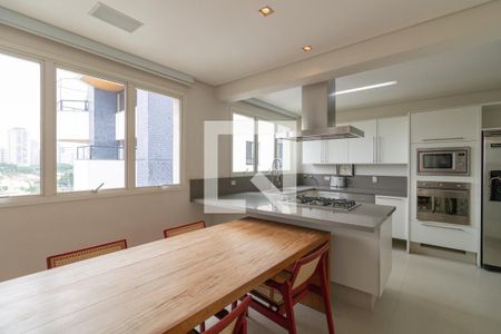 Apartamento à venda com 299m², 4 quartos e 5 vagasCopa