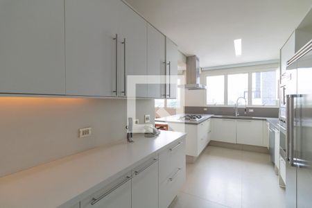 Apartamento à venda com 299m², 4 quartos e 5 vagasCozinha