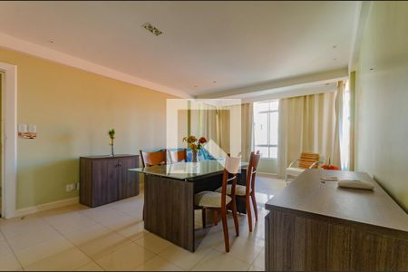 SALA de apartamento para alugar com 3 quartos, 137m² em Pituba, Salvador