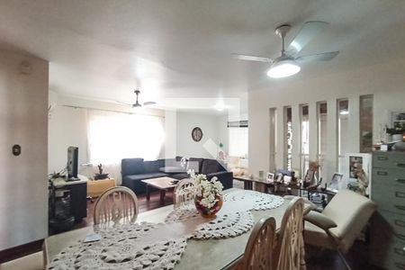 Casa à venda com 3 quartos, 200m² em Pinheiro, São Leopoldo