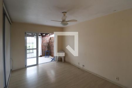 Casa à venda com 3 quartos, 200m² em Pinheiro, São Leopoldo