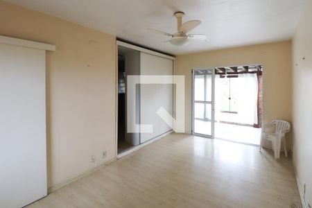 Casa à venda com 3 quartos, 200m² em Pinheiro, São Leopoldo