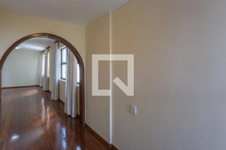Entrada de apartamento à venda com 4 quartos, 200m² em Serra, Belo Horizonte