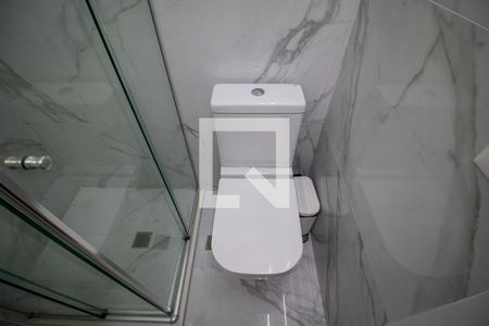 Apartamento para alugar com 59m², 3 quartos e 1 vaga Apartamento para alugar com 59m², 3 quartos e 1 vagaBanheiro da Suíte