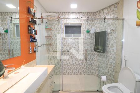 Casa à venda com 1000m², 6 quartos e 6 vagasBanheiro da Suíte