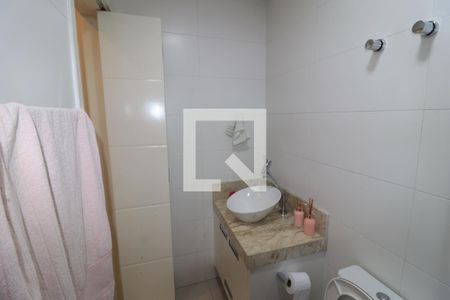 Casa à venda com 1000m², 6 quartos e 6 vagasBanheiro da Suíte 5