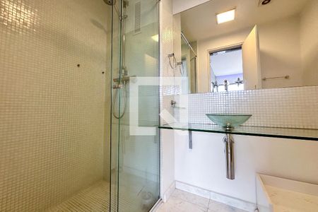 Apartamento para alugar com 70m², 2 quartos e 1 vaga Apartamento para alugar com 70m², 2 quartos e 1 vagaBanheiro Social