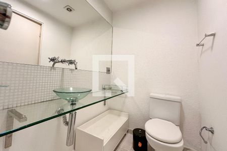 Apartamento para alugar com 70m², 2 quartos e 1 vaga Apartamento para alugar com 70m², 2 quartos e 1 vagaBanheiro Social