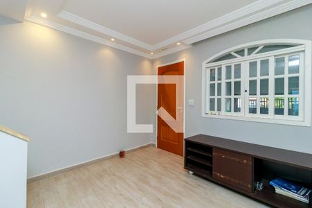 Sala de casa para alugar com 3 quartos, 120m² em Jardim Monte Azul, São Paulo
