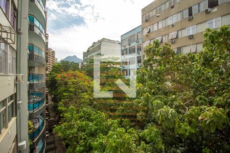 Vista da Sala de apartamento à venda com 3 quartos, 125m² em Tijuca, Rio de Janeiro