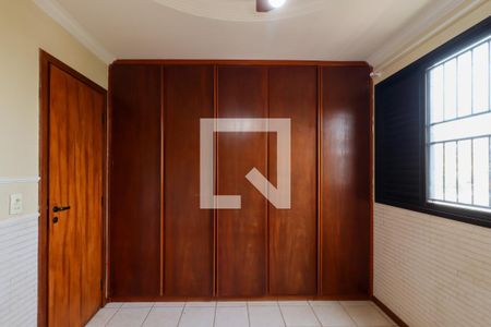 Apartamento para alugar com 98m², 4 quartos e 2 vagasQuarto 2 