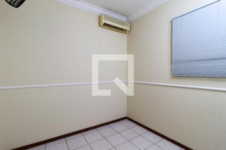 Apartamento para alugar com 98m², 4 quartos e 2 vagasEscritório 