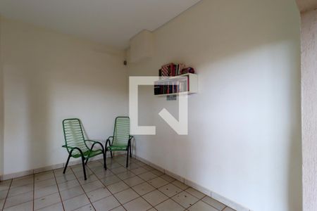 Apartamento para alugar com 98m², 4 quartos e 2 vagasÁrea comum - área de leitura 