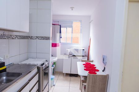 Cozinha e Área de Serviço de apartamento à venda com 2 quartos, 45m² em Vila Nhocuné, São Paulo