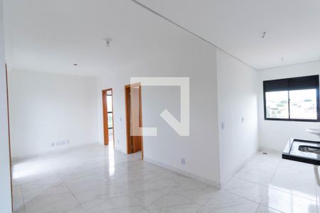 Sala/Cozinha de apartamento à venda com 2 quartos, 55m² em Vila Ré, São Paulo