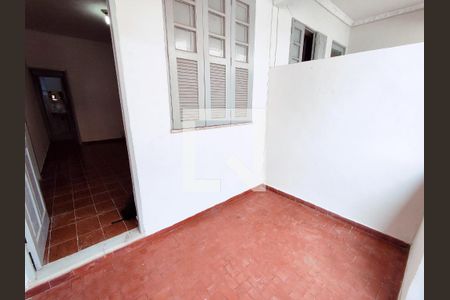 Casa para alugar com 60m², 2 quartos e sem vagaVaranda