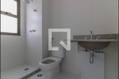 Apartamento à venda com 153m², 4 quartos e 2 vagasSuíte 2 - Banheiro