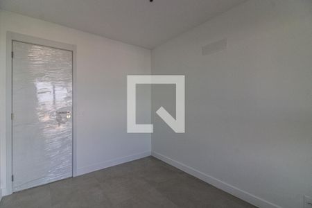 Apartamento à venda com 153m², 4 quartos e 2 vagasQuarto 2