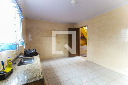 Casa à venda com 100m², 2 quartos e 2 vagasCozinha