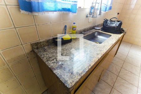 Casa à venda com 100m², 2 quartos e 2 vagasCozinha