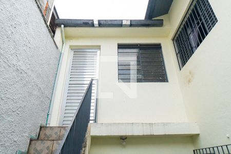 Casa à venda com 74m², 2 quartos e 2 vagasQuarto de Serviço