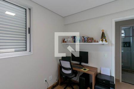 Quarto 1 de apartamento à venda com 2 quartos, 60m² em Buritis, Belo Horizonte