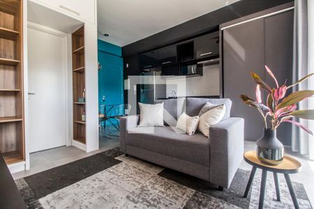 Sala de TV de apartamento para alugar com 1 quarto, 50m² em Tamboré, Barueri