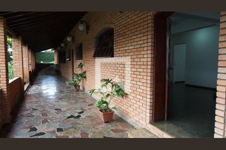 Entrada de casa à venda com 5 quartos, 1288m² em Jardim Boa Vista, Jundiaí