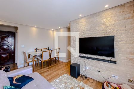 Sala de apartamento à venda com 2 quartos, 57m² em Vila Bertioga, São Paulo