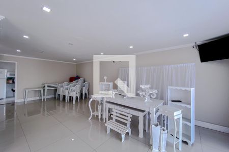 Apartamento à venda com 57m², 2 quartos e 2 vagasÁrea comum - Salão de festas