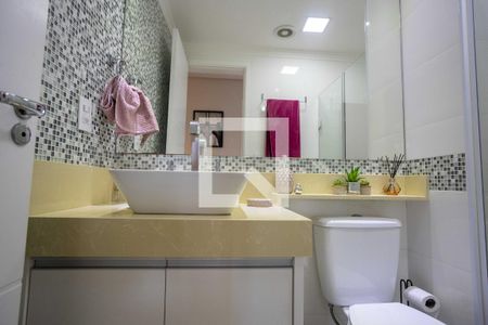 Apartamento à venda com 65m², 2 quartos e 1 vagaBanheiro Social