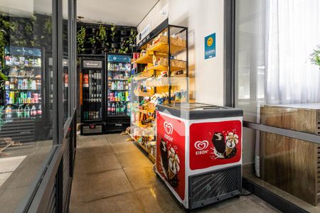 Apartamento à venda com 120m², 2 quartos e 1 vagaMini Mercado