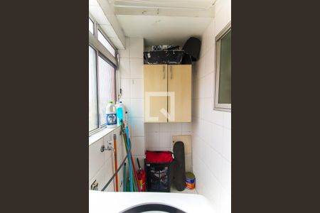 Apartamento à venda com 56m², 3 quartos e 1 vagaÁrea de Serviço