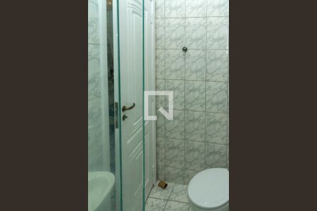 Casa para alugar com 420m², 4 quartos e 3 vagasBanheiro do quarto de serviço