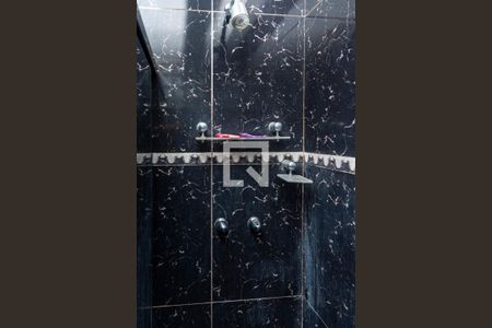 Casa para alugar com 420m², 4 quartos e 3 vagasBanheiro da Suíte