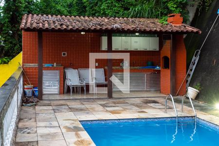 Casa para alugar com 420m², 4 quartos e 3 vagasPiscina